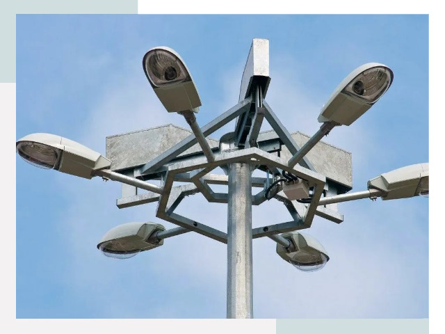 Монтаж осветительных мачт в Заволжье