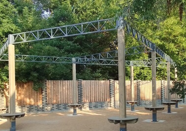 Терраса из металлоконструкций под ключ, проектирование, изготовление и монтаж от СтальСтрой-Звл